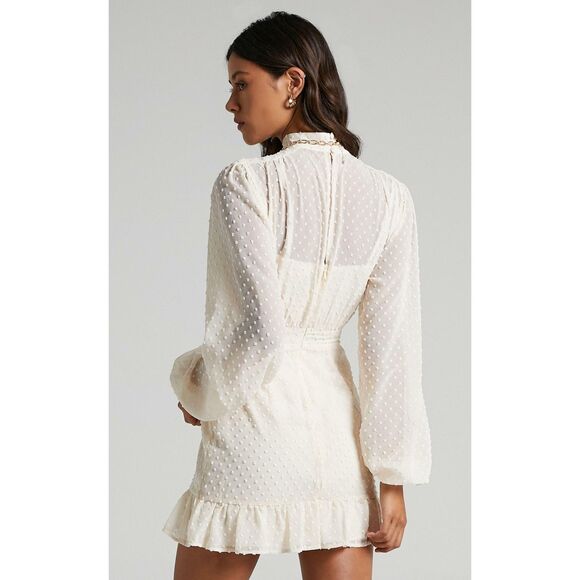 NWT Showpo. Tiahna Long Sleeve High Neck Ruffle Swiss Dot Dress in Cream Size 6 - Picture 3 of 15
